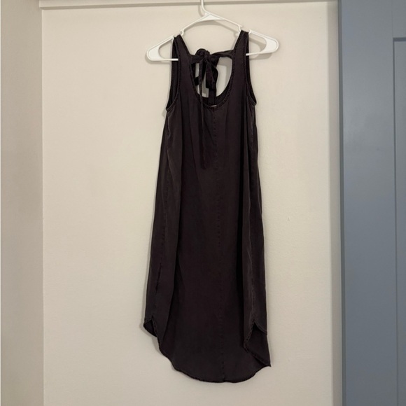 Cloth and Stone Anthropologie Distressed Black Wash Shift Dress - Picture 3 of 6